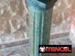 Pedestal de mármol con caracola de mármol para decorar