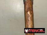 Katana grabada en la hoja y empuñadura