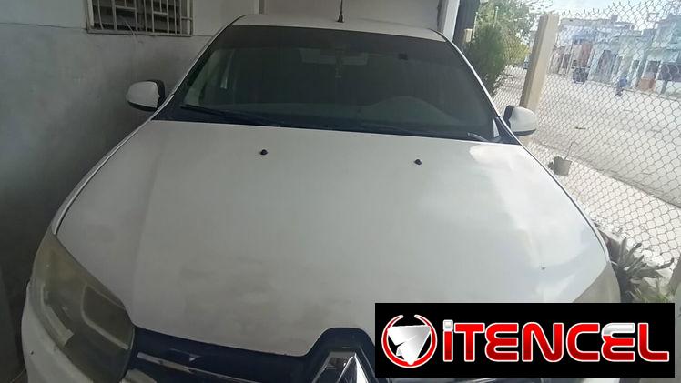 Renault Sandero automático
