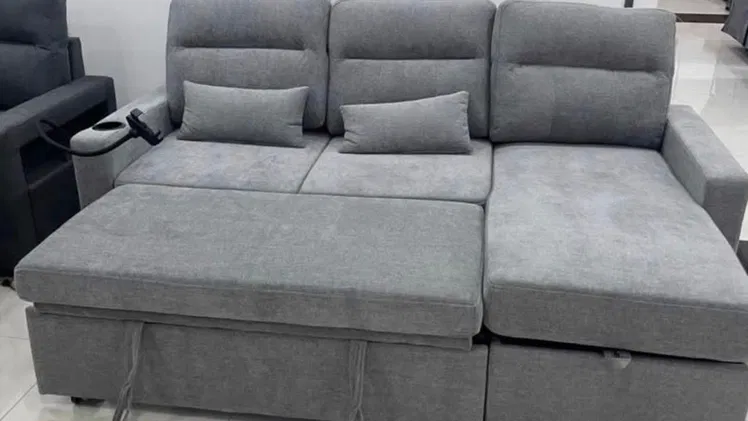 Sofá cama con varias comparticiones de Lujo