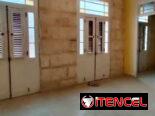 JOYA COLONIAL ÚNICA CON 5 BALCONES A LA CALLE! En el Corazón de La Habana Vieja !!!