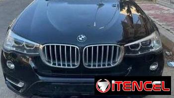 BMW X3 del 2017 ,el SUV mediano está impecable,salón en piel,techo de cristal,pintura de fábrica,la mecánica al 100%