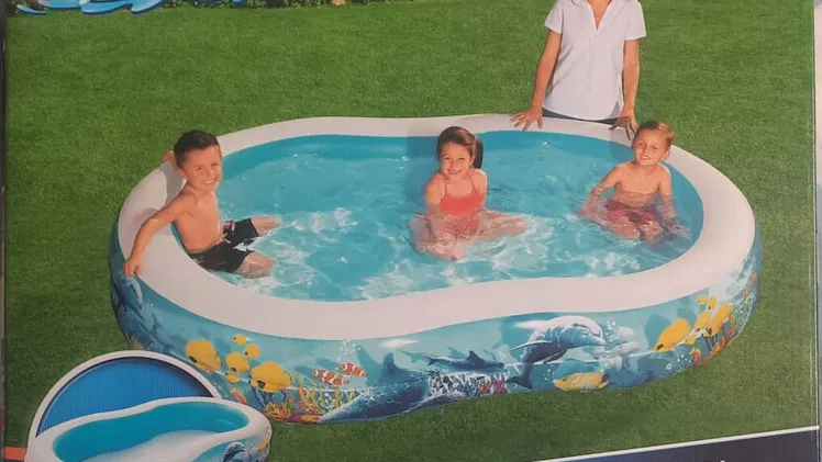 Piscinas inflables Bestway(marca💯) para que tu niñ@ se refresque en este calor: redonda 30usd y grande ovalada 100usd