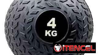 Sacos de boxeo y otros accesorios de deportes de combate y crossfit