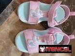 Tenis y otros calzados para niñas 2- 3 años