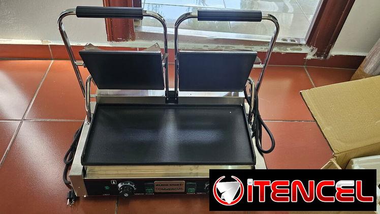 SANDWICHERA DOBLE PARA USO GASTRONÓMICO /// PROFESIONAL /// NUEVA EN SU CAJA