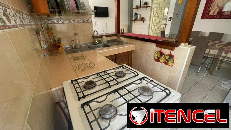 🔑Cod. Z – Renta disponible por tiempo indefinido en el Vedado, La Habana | 2 Habitaciones 🛏️ Casa equipada