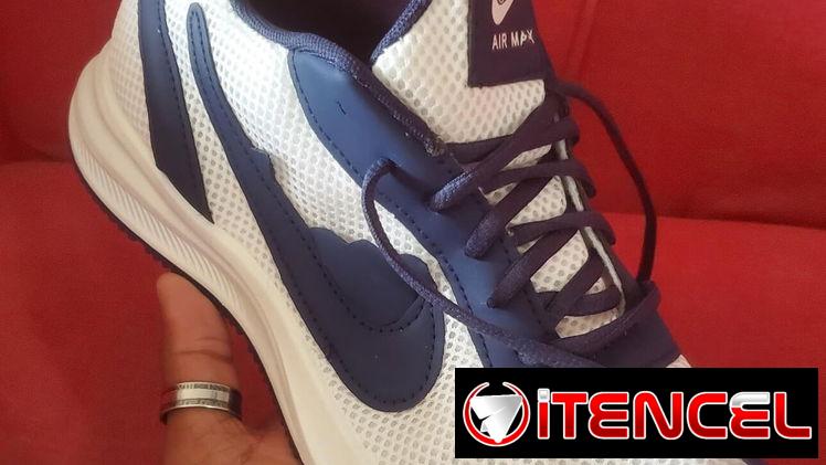Tenis