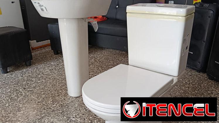 Juego de baño marca Gala