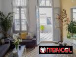 En La Habana, Cuba. 2 habitaciones, 3 camas, 2 baños.
