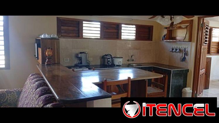 Alquiler de habitaciones en Baracoa para familias – Desde 25 USD – Desayuno y cena opcionales