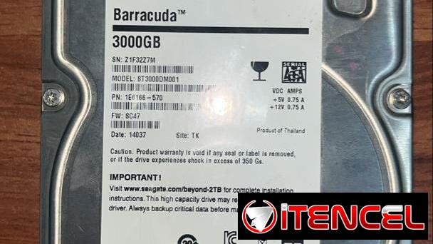 Venta de discos de 3 y 2 teras llenos