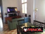 REBAJA DE 75 A 65 mil USD. Casa de 5 cuartos y 3 baños en Plaza de la Rev.