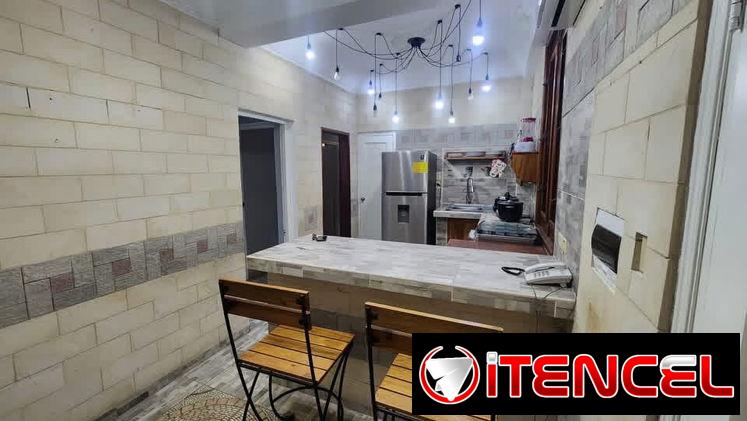 Venta de apartamento en 5ta avenida. Playa