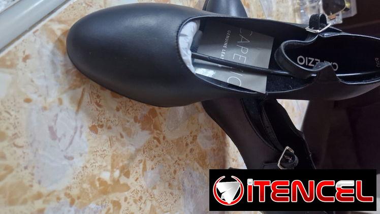 Zapatos para gastronomía o trabajo de oficina
