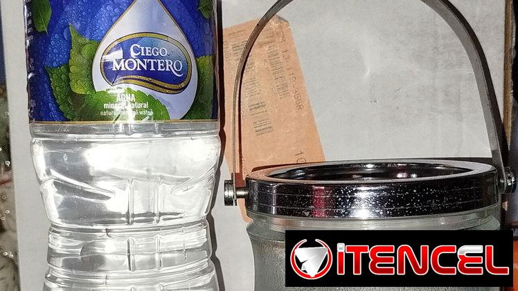 Lámparas metálicas para exteriores/ Hielera transparente/ Búcaro de porcelana verde claro y