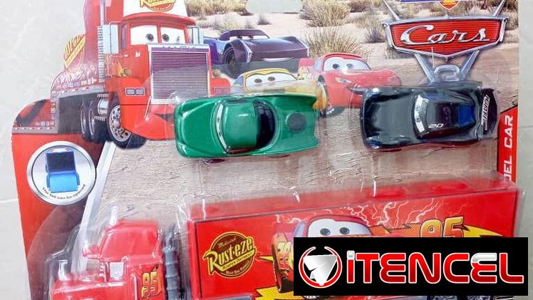 Rastra de cars + 2 carritos