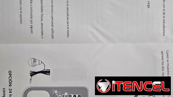 Ventilador Solar Recargable STAVEL LD-8016 – 16”