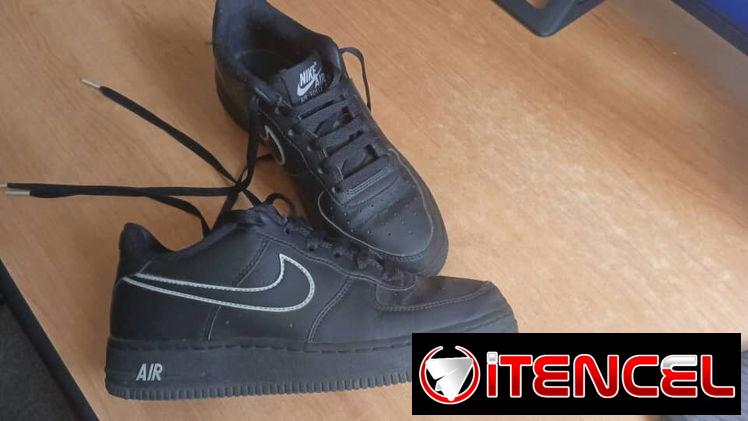 🖤 Nike Air Force 1 Negras – Talla 37 | Muy buen estado