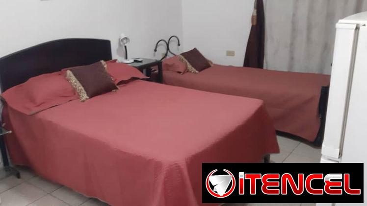 Se renta bella casa en primer piso con dos niveles y 4 habitaciones.(RAl0051)