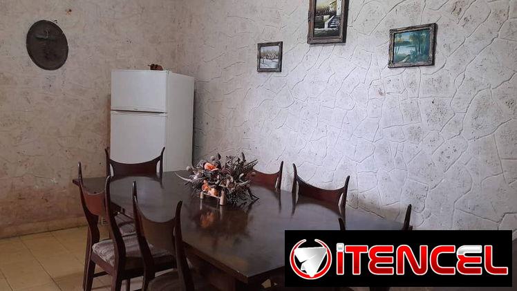 Cod.Z Alquiler ,Casa Vacacional 🏖️: 4 Habitaciones, Cerca del Mar. Capacidad hasta 10 Personas