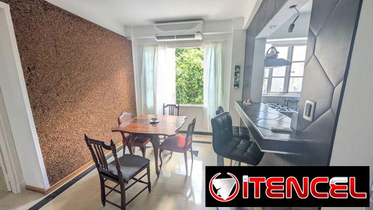 Apartamento de 2 Habitaciones en Miramar con Garaje y Respaldo Eléctrico