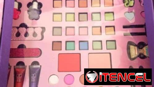 Maleta de maquillaje
