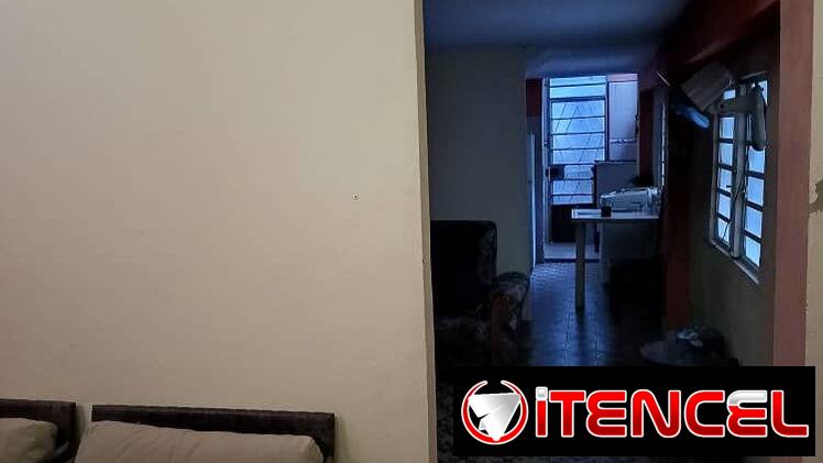 Venta de casa en Santos Suarez, 10 de octubre