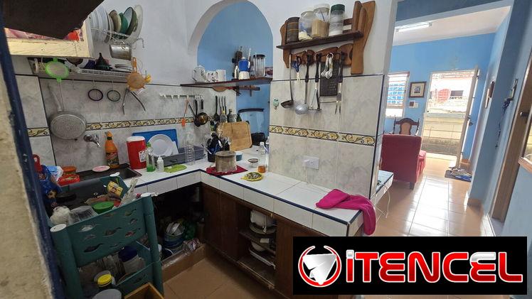 Apartamento seminterior de 2/4, en Santos Suárez (SS-28)