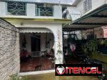 🏡 Casa de 2 plantas con piscina en Playa – Querejeta