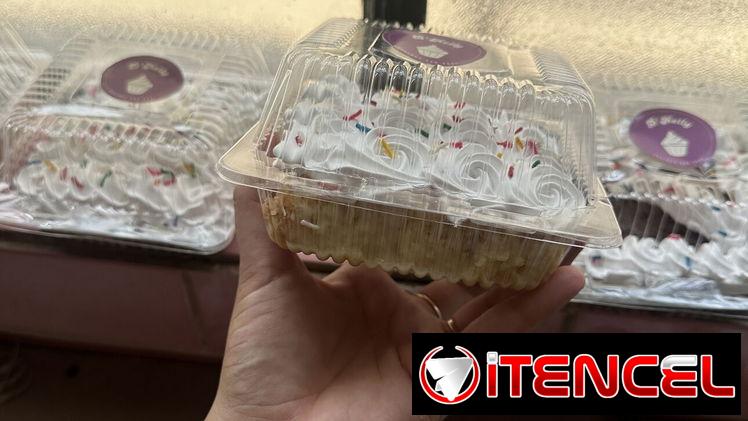 Cake y dulces a su disposición
