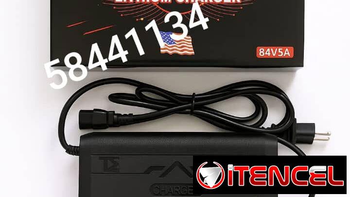 Cargador Topmaq 84V 5 A y 10 A. Nuevos en su caja