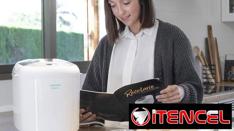 Panificadora — Maquina robot para hacer el pan en casa — solo hay que poner los ingredientes