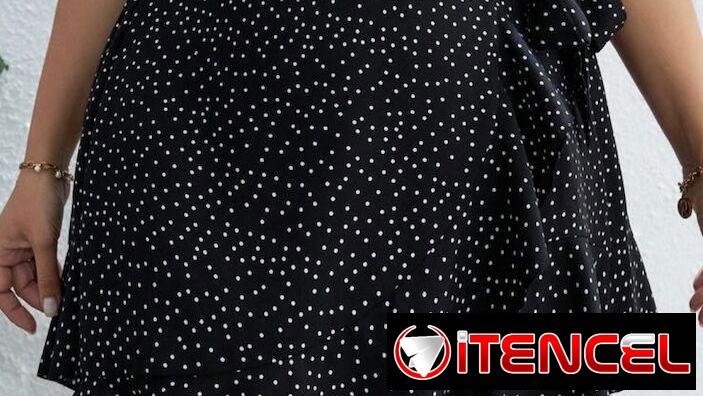 Saya negra de lunares talla L