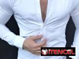 Camisas cuello chino blancas y negras ,  zapatos de vestir y pantalones