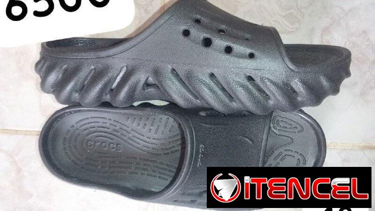 Chanclas Crocs negras – Sandalias casual unisex – Calzado cómodo negro – Zapatillas Crocs unisex – Chanclas deportivas n