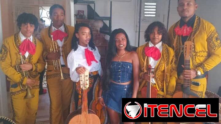 Mariachis México Dorado (Agencia IrisProd Organizadores de Eventos).