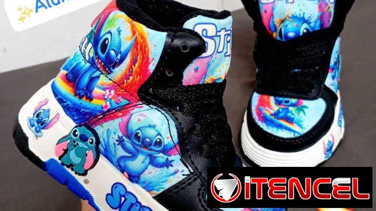 Botas Stitch q alumbran
