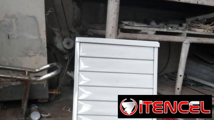 Ventana para baño.original de aluminio.60×70en 20 mil con mensajería incluída