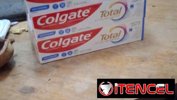 PASTA COLGATE FORMATO GRANDE
