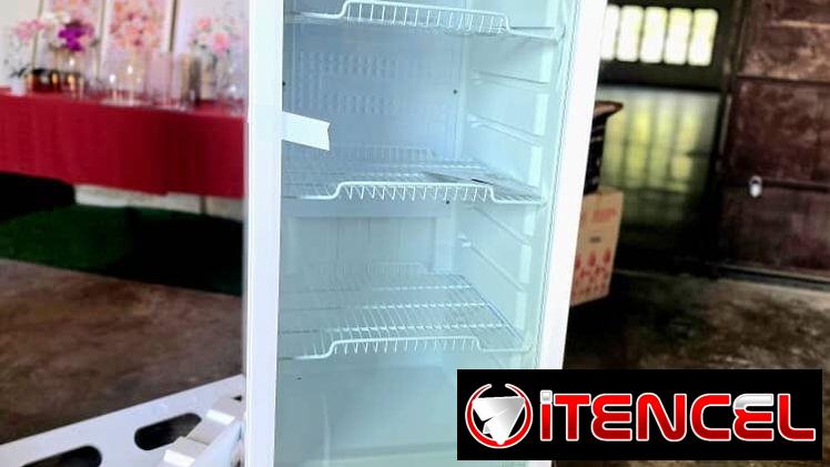 Exhibidora vertical 8.5 pies