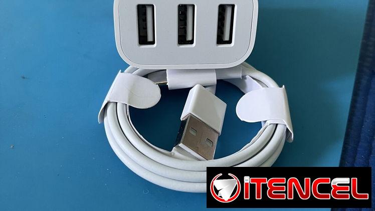 Todo en cargadores para móviles y relojes (Apple y Smart Watch) de cables e inalámbricos, estaciones de carga etc..