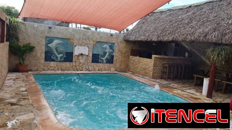 🏠🌴 GUANABO: RENTA DE GRAN CASA CON PISCINA (6 Hab / 13 Pers) • A solo 150m de la Playa 🌊🪸
