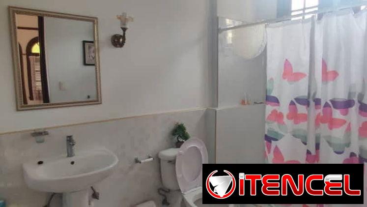 Inmobiliaria Casa de Ensueños ,Casa de 2 plantas totalmente independiente , (ubicación Miramar , Playa)