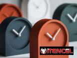 Reloj de escritorio colorido | videojuegoshabana.com