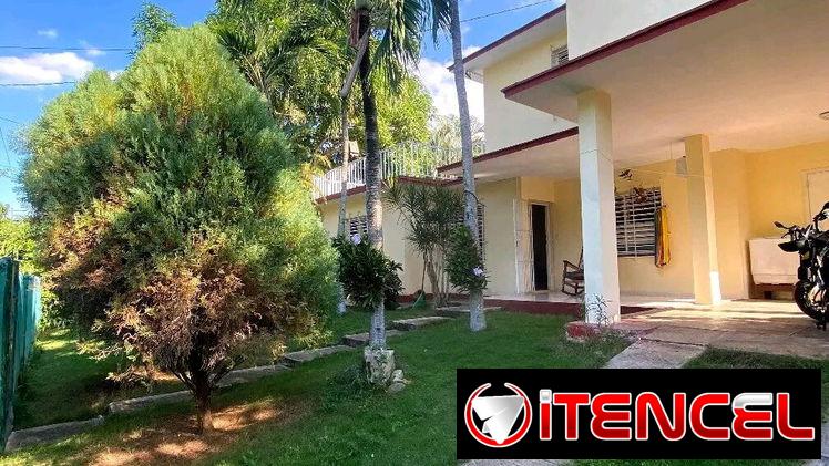 🍀Se vende casa dúplex independiente en reparto residencial Atabey Municipio Playa🍀