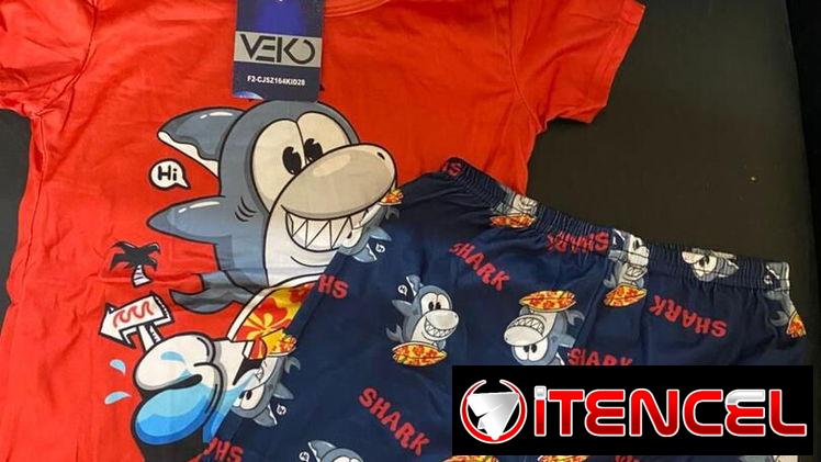 Pullover y shorts para niño