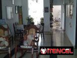 2 Aptos. en 1, con 6/4, garaje y 245m², en Querejeta, Playa (P-61)