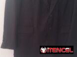Traje de hombre negro