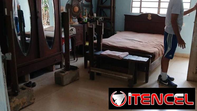 CASA INDEPENDIENTE CON PATIO AMPLIO Por el Parque Ecológico 110 euros 53582376
